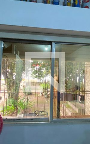 Casa à venda com 873m², 4 quartos e 2 vagasJanela do Quarto 1