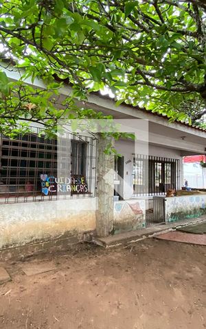 Casa à venda com 873m², 4 quartos e 2 vagasÁrea Externa