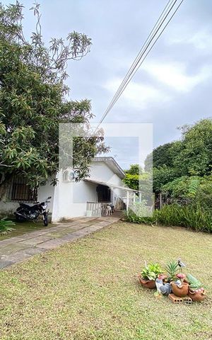 Casa à venda com 873m², 4 quartos e 2 vagasÁrea Externa