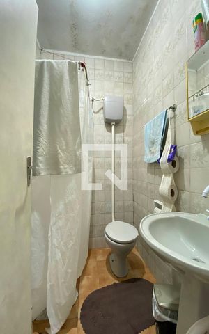 Casa à venda com 873m², 4 quartos e 2 vagasBanheiro