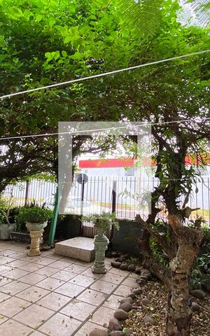 Casa à venda com 873m², 4 quartos e 2 vagasÁrea Externa