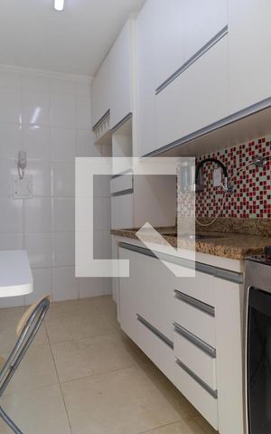 Apartamento à venda com 62m², 2 quartos e 1 vaga Apartamento à venda com 62m², 2 quartos e 1 vagaCozinha