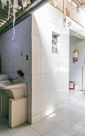 Casa à venda com 100m², 2 quartos e sem vagaÁrea de Serviço 