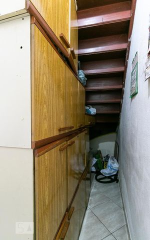 Casa à venda com 100m², 2 quartos e sem vagaCorredor - Dispensa
