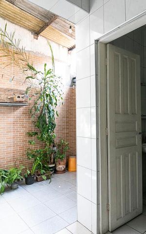 Casa à venda com 100m², 2 quartos e sem vagaÁrea de Serviço