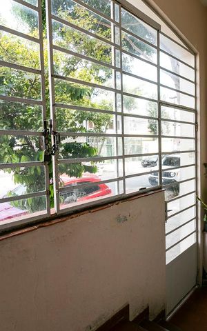 Casa à venda com 100m², 2 quartos e sem vagaEntrada