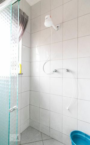 Casa à venda com 100m², 2 quartos e sem vagaBanheiro 1