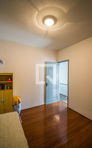 Casa à venda com 254m², 4 quartos e 8 vagasQuarto 1