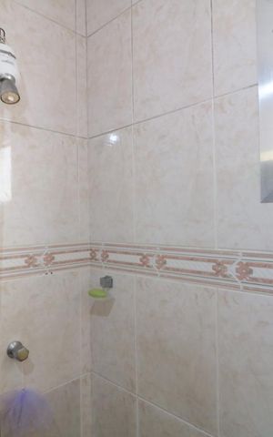 Casa à venda com 200m², 4 quartos e 2 vagasBanheiro Social