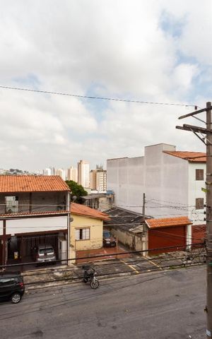 Casa à venda com 228m², 3 quartos e 5 vagas Casa à venda com 228m², 3 quartos e 5 vagasVista