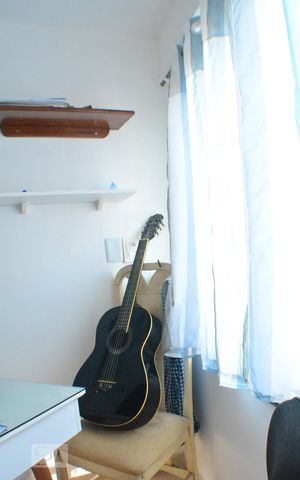 Casa de condomínio para alugar com 240m², 3 quartos e 1 vagaEscritório
