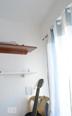 Casa de condomínio para alugar com 240m², 3 quartos e 1 vagaEscritório