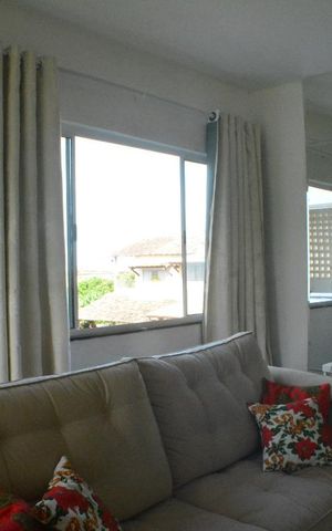 Casa de condomínio para alugar com 240m², 3 quartos e 1 vagaSala