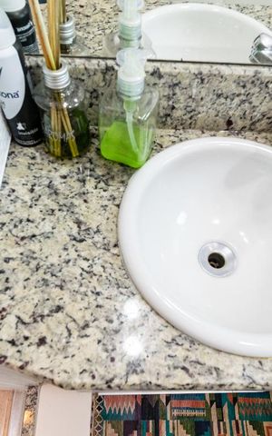 Apartamento à venda com 68m², 2 quartos e 2 vagas Apartamento à venda com 68m², 2 quartos e 2 vagasBanheiro Social