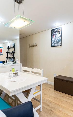 Apartamento à venda com 68m², 2 quartos e 2 vagas Apartamento à venda com 68m², 2 quartos e 2 vagasSala
