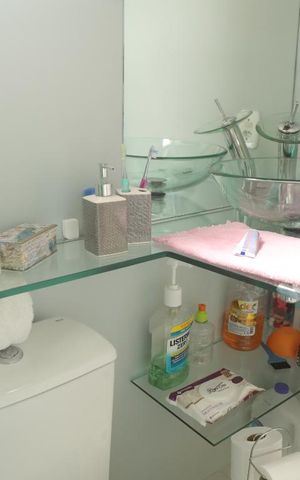 Apartamento à venda com 55m², 2 quartos e 1 vagaBanheiro