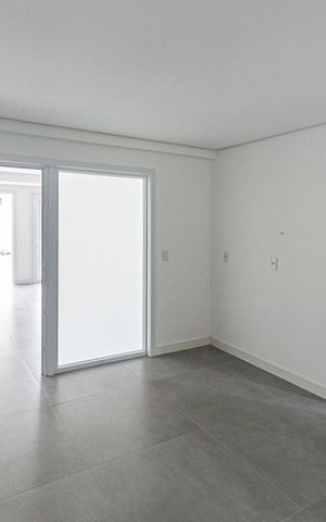 Casa de condomínio à venda com 506m², 3 quartos e 3 vagas Casa de condomínio à venda com 506m², 3 quartos e 3 vagasCozinha