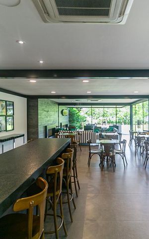 Casa de condomínio à venda com 506m², 3 quartos e 3 vagas Casa de condomínio à venda com 506m², 3 quartos e 3 vagasÁrea comum