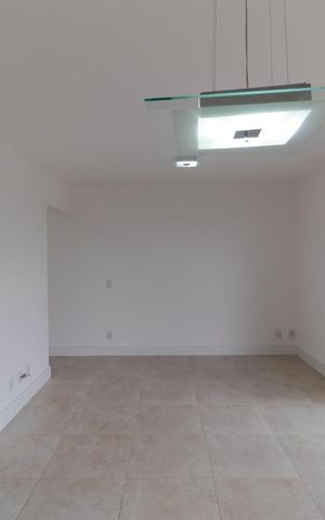Apartamento à venda com 87m², 3 quartos e 2 vagas Apartamento à venda com 87m², 3 quartos e 2 vagasSalas
