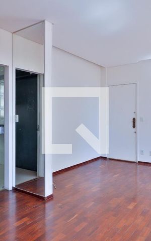 Apartamento para alugar com 112m², 3 quartos e 2 vagasSala