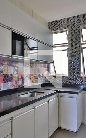 Apartamento para alugar com 112m², 3 quartos e 2 vagasCozinha