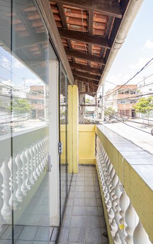 Casa à venda com 260m², 4 quartos e 2 vagasVaranda