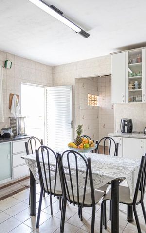 Casa à venda com 260m², 4 quartos e 2 vagasCozinha