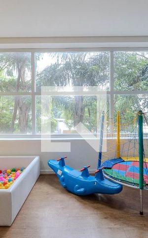 Studio para alugar com 40m², 1 quarto e 1 vaga Studio para alugar com 40m², 1 quarto e 1 vagaEspaço Kids