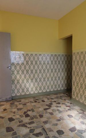 Casa à venda com 85m², 4 quartos e 6 vagasCozinha
