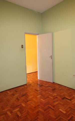 Casa à venda com 85m², 4 quartos e 6 vagasQuarto 1