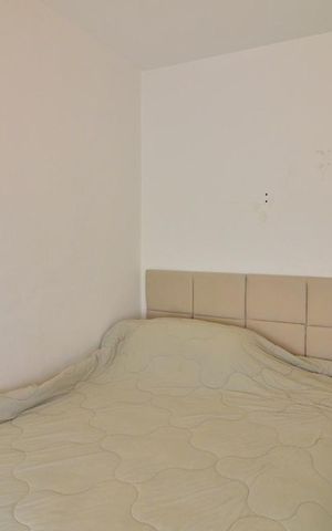 Casa de condomínio à venda com 93m², 3 quartos e 2 vagasQuarto 1