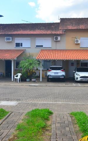 Casa de condomínio à venda com 93m², 3 quartos e 2 vagasVista sala