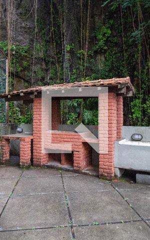 Apartamento à venda com 80m², 2 quartos e 1 vagaÁrea comum - Churrasqueira
