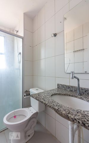 Apartamento à venda com 60m², 2 quartos e 1 vaga Apartamento à venda com 60m², 2 quartos e 1 vagaBanheiro da Suíte