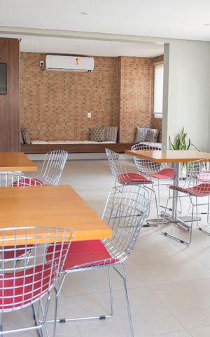 Apartamento à venda com 56m², 2 quartos e 1 vaga Apartamento à venda com 56m², 2 quartos e 1 vagaSalão de festas