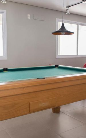 Apartamento à venda com 56m², 2 quartos e 1 vaga Apartamento à venda com 56m², 2 quartos e 1 vagaSala de jogos
