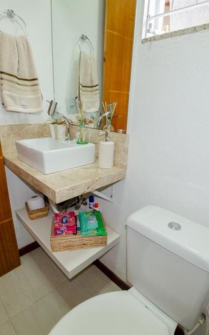 Casa para alugar com 80m², 2 quartos e 2 vagas Casa para alugar com 80m², 2 quartos e 2 vagasLavabo