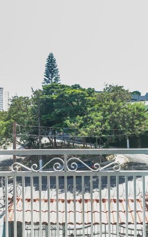 Casa à venda com 235m², 3 quartos e 4 vagas Casa à venda com 235m², 3 quartos e 4 vagasVaranda Suíte