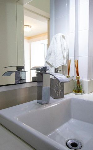 Apartamento para alugar com 110m², 3 quartos e 2 vagasBanheiro 02