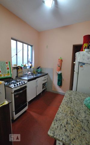 Casa à venda com 65m², 3 quartos e 1 vagaCozinha