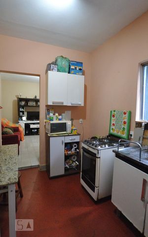 Casa à venda com 65m², 3 quartos e 1 vagaCozinha