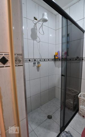 Casa à venda com 65m², 3 quartos e 1 vagaBanheiro