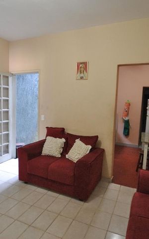 Casa à venda com 65m², 3 quartos e 1 vagaSala