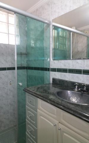 Apartamento à venda com 106m², 3 quartos e sem vagaBanheiro