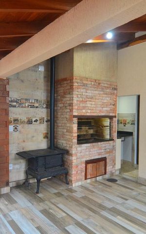Casa à venda com 250m², 3 quartos e 2 vagasEspaço gourmet