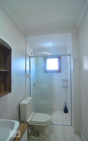 Casa à venda com 250m², 3 quartos e 2 vagasBanheiro