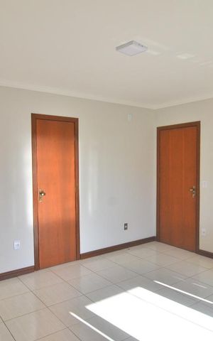 Casa à venda com 250m², 3 quartos e 2 vagasSuíte