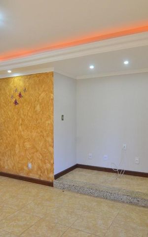 Casa à venda com 250m², 3 quartos e 2 vagasSala