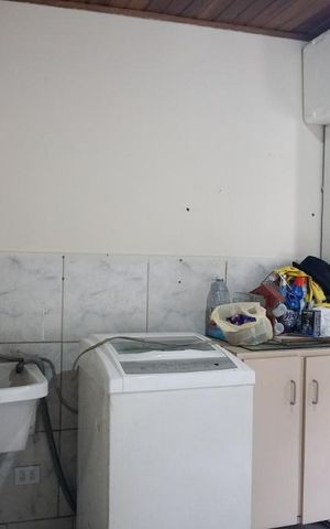 Casa à venda com 300m², 2 quartos e 2 vagasÁrea de Serviço