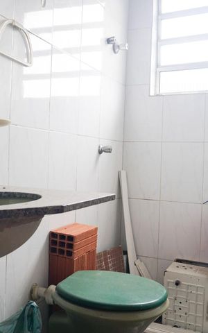 Casa à venda com 300m², 2 quartos e 2 vagasÁrea de Serviço